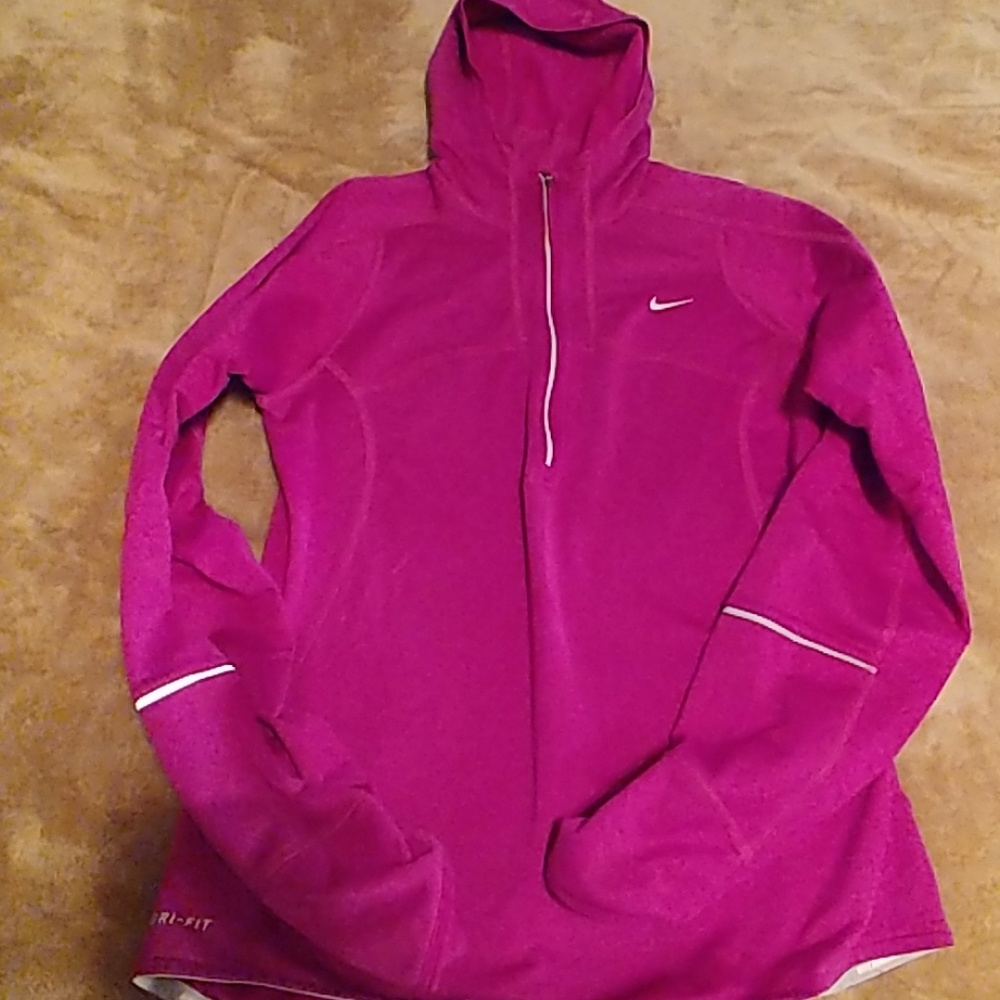 Women's Nike light weight jacket